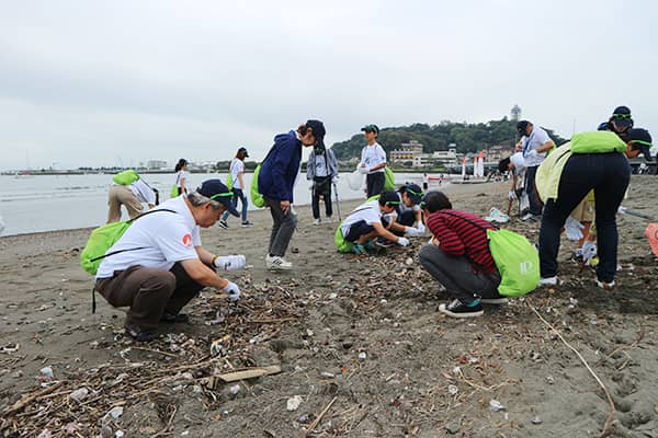 Shonan Beach Clean Volunteer Activities